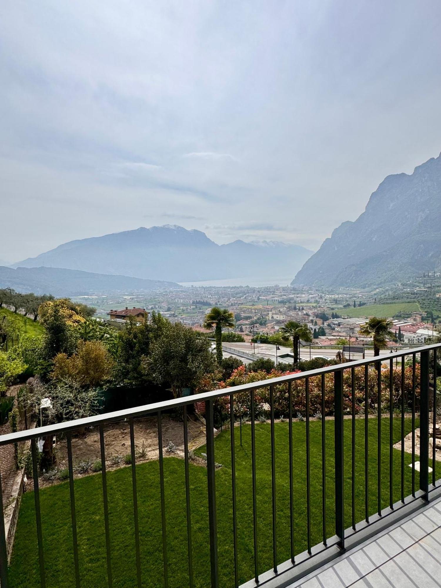 Apartament Eco Garda Hill Tenno Zewnętrze zdjęcie